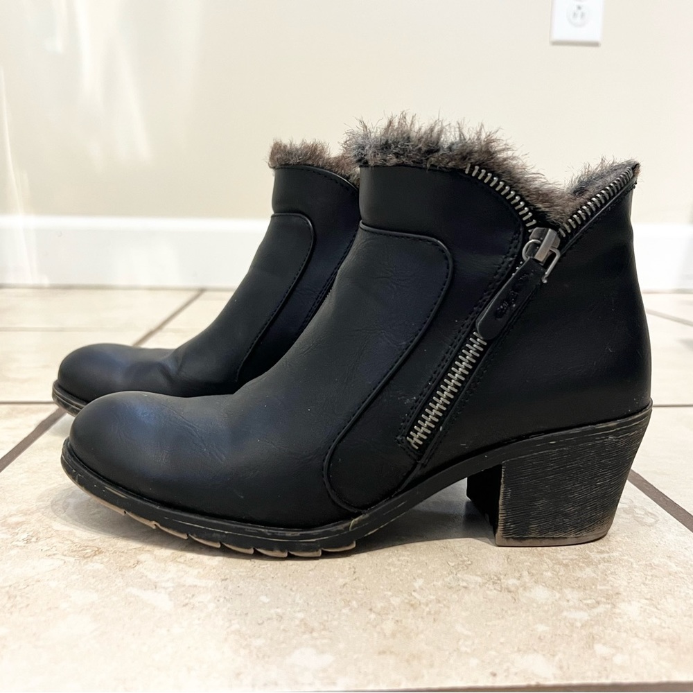 Valerie Stevens Heston Black Fur Top Ankle Boots Black 5.5